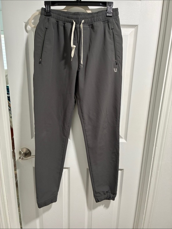 Vuori Other - Vuori Men's Charcoal Gray Jogger Pants with Drawstring